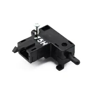 クラッチパーチスイッチセンサーヤマハ FZ-1/N FZ6N/S FZ8 XJ6/F XSR700 XVS 650/950 Clutch Perch Switch Sensor For YAMAHA FZ-1/N FZ6N/S FZ8 XJ6/F XSR700 XVS 650/950 【並行輸入品】