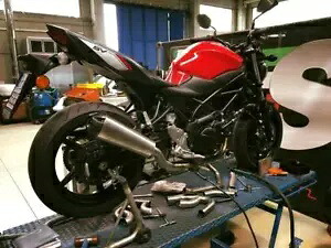 スズキ SV650 2017-2018 Silmotor スリップオンエキゾーストシステム カーボンキャップ サイレンサー レーシング Suzuki SV650 2017-2018 Silmotor Slipon Exhaust System Carbon Cap Silencer Racing 【並行輸入品】