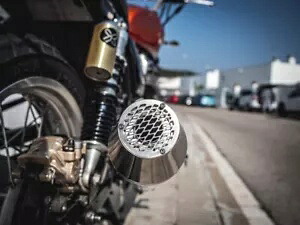 スズキ Gn 250 1994-1998 GPR Ultracone Inox カフェレーサー ユニバーサル サイレンサー Suzuki Gn 250 1994-1998 GPR Ultracone Inox Cafe Racer Universal silencer 【並行輸入品】