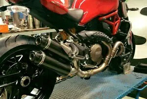 Ducati Monster 1200 2014-2018 Duel Silmotor エキゾーストシステム スリップオン カーボン ロード L Ducati Monster 1200 2014-2018 Duel Silmotor Exhaust System Slipon Carbon Road L 【並行輸入品】