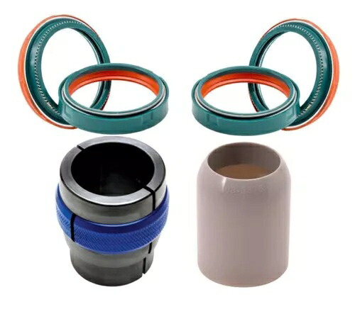 SKF デュアルコンパウンドフォークシール & MP リンガー & ブレット 昭和 49mm フォーク用 SKF dual compound fork seal & MP Ringer & Bullet for Showa 49mm fork 【並行輸入品】