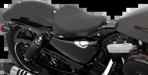 ドラッグスペシャリティーズ ボバースタイルソロシート 0804-0737 Drag Specialties Bobber Style Solo Seats 0804-0737 【並行輸入品】｜カスタムパーツ WORLD倉庫