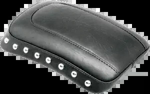 マスタング スタッズ付き薄型リアシート 76176 Mustang Studded Thin Rear Seat 76176 【並行輸入品】