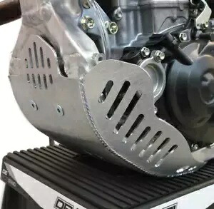 Devol スキッドプレート 0102-1208 Devol Skid Plate 0102-1208 【並行輸入品】
