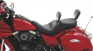 マスタング ワイド ツーリング ワンピース シート 運転席背もたれ付き 79688 Mustang Wide Touring One-Piece Seat with Driver Backrest 79688 【並行輸入品】