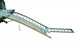 Revarc REVSB Revarc スノーバイク ミョウバン ランプ Revarc REVSB Revarc Snowbike Alum Ramp 【並行輸入品】