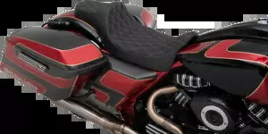 ドラッグ スペシャリティーズ プレデター III エクステンデッド リーチ シート 0801-1261 Drag Specialties Predator III Extended Reach Seats 0801-1261 【並行輸入品】