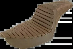サドルメン ステップアップシート 896-04-176BR Saddlemen Step-Up Seats 896-04-176BR 【並行輸入品】