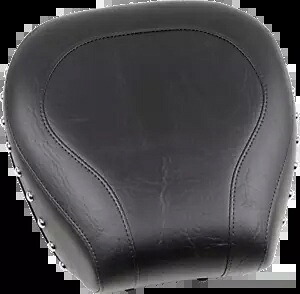 マスタング スタッズ リアシート 75509 Mustang Studded Rear Seat 75509 【並行輸入品】