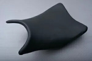 フロント/ライダー/運転席 OEM タイプ HONDA CBR 125 250 R 125R 250R 2011-2016 Front / Riders / Driver Seat OEM Type HONDA CBR 125 250 R 125R 250R 2011-2016 【並行輸入品】