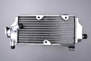 2020-2024 Ultra Amplified レーシング ウォーター クーラー クーラー 右 ヤマハ WRF 250 Ultra Amplified- 2020-2024 Ultra Amplified Racing Water Cooler Cooler Right YAMAHA WRF 250 Ultra Amplified- 【並行輸入品】