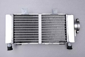 右超強化レーシング AVDB ウォーターラジエーター HONDA CRF 250 X 2004-2013 Right Ultra-Reinforced Racing AVDB Water Radiator HONDA CRF 250 X 2004-2013 【並行輸入品】