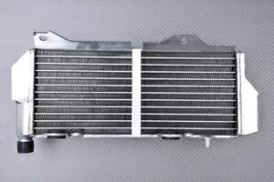 左超強化レーシング AVDB ウォーターラジエーター SUZUKI RMZ 450 2018-2024 Left Ultra-Reinforced Racing AVDB Water Radiator SUZUKI RMZ 450 2018-2024 【並行輸入品】