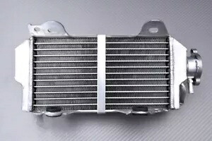 右超強化レーシング AVDB ウォーターラジエーター SUZUKI RMZ 250 RM-Z 2017-2018 Right Ultra-Reinforced Racing AVDB Water Radiator SUZUKI RMZ 250 RM-Z 2017-2018 【並行輸入品】