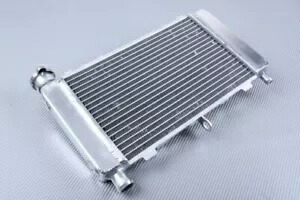 ウォータークーラー クーラー シルバーレーシング アルミ製 ヤマハ FZ6 N FZ-6N FZ-6 2004-2006- Water cooler cooler silver racing made of aluminum Yamaha FZ6 N FZ-6N FZ-6 2004-2006- 【並行輸入品】