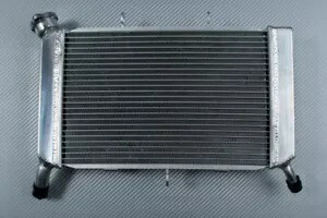ウォータークーラー クーラー レーシング アルミ製 ヤマハ XJ-6 600 XJ6 DIVERSION 2009-2017- Water cooler cooler racing made of aluminum Yamaha XJ-6 600 XJ6 DIVERSION 2009-2017- 【並行輸入品】