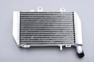左レーシングウォーターラジエーター冷却ホンダ V-TEC VFR 800 VTEC RC46 2002-2013 Left Racing Water Radiator Cooling HONDA V-TEC VFR 800 VTEC RC46 2002-2013 【並行輸入品】