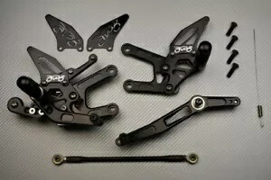 AVDB 調整可能なブラック フットレスト システム ヤマハ YZF R6 YZF-R6 RJ15 2008-2016- AVDB Adjustable Black Footrest System YAMAHA YZF R6 YZF-R6 RJ15 2008-2016- 【並行輸入品】