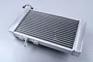 レーシングアルミ水ラジエーター冷却スズキ SV 650 N SV650N SVN AV 1999-2002 Racing Aluminium Water Radiator Cooling SUZUKI SV 650 N SV650N SVN AV 1999-2002 【並行輸入品】