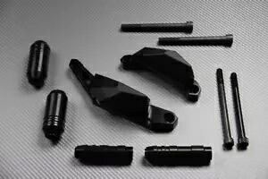 ブラック フレーム スライダー/クラッシュ パッド ペア YAMAHA TRACER 7 2020-2021 Black Pair of Frame Sliders / Crash Pad YAMAHA TRACER 7 2020-2021 【並行輸入品】