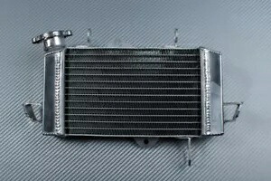 ウォータークーラー クーラー レーシング アルミ製 ヤマハ YZF-R125 YZF R125 RE06 2008-2013- Water cooler cooler racing made of aluminium Yamaha YZF-R125 YZF R125 RE06 2008-2013- 【並行輸入品】
