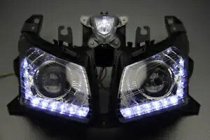 フロント LED ヘッドライト/ヘッドランプ/ヘッドライト ヤマハ TMAX 530 T-MAX SJ09 2012-2014 Front LED Headlight / Headlamp / Head Light YAMAHA TMAX 530 T-MAX SJ09 2012-2014 【並行輸入品】