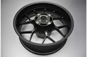 デザイン 2012 ホンダ CBR 1000 RR 1000R SC59 2008-2011 ブラック 5.9kg 後輪- DESIGN 2012 HONDA CBR 1000 RR 1000R SC59 2008-2011 Black 5.9kg Rear Wheel- 【並行輸入品】|カスタムパーツ WORLD倉庫