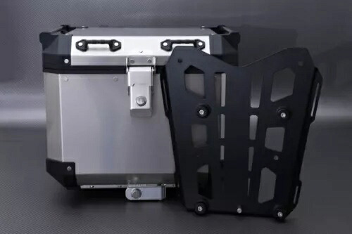 アルミ スーツケース トップケース + ファスニングキット KTM ADVENTURE 1050 / R 2015-2016- Aluminum suitcase top case + fastening kit KTM ADVENTURE 1050 / R 2015-2016- 【並行輸入品】｜カスタムパーツ WORLD倉庫