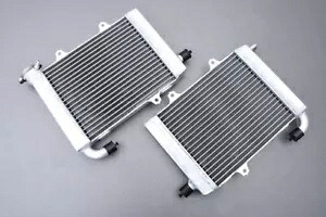 右 + 左レーシングウォーターラジエーターホンダゴールドウィング GL 1800 GL1800 2018-2023 Right + Left Racing Water Radiators HONDA GOLDWING GL 1800 GL1800 2018-2023 【並行輸入品】｜カスタムパーツ WORLD倉庫