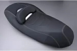 パーソナライズされたスクーター サドル/シート クッション特定の Yamaha Xmax 250 2018-2019- Personalized scooter saddle / seat cushion specific Yamaha Xmax 250 2018-2019- 【並行輸入品】