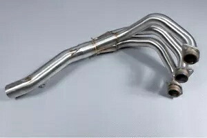 フルエキゾーストシステム / コンプリートライン 51 mm ヤマハ NIKEN 900 /GT MXT 850 2018-2023 Full Exhaust System / Complete Line 51 mm YAMAHA NIKEN 900 /GT MXT 850 2018-2023 【並行輸入品】｜カスタムパーツ WORLD倉庫
