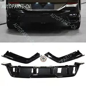 カーボンファイバースタイルリアバンパーディフューザーリップ BMW X6 G06 2019 2020-2023 3 個 Carbon Fiber Style Rear Bumper Diffuser Lip For BMW X6 G06 2019 2020-2023 3pcs 【並行輸入品】｜カスタムパーツ WORLD倉庫