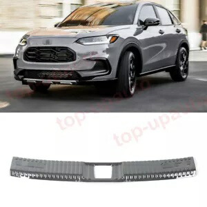 2023 新しいホンダ HR-V スチールブラック内側バンパープロテクターカバーシルガード 1PC For 2023 New Honda HR-V steel black Inside Bumper Protector cover sill guard 1PC 【並行輸入品】