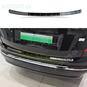 2016-24 ボルボ XC90 黒つや消しステンレス鋼リアバンパープロテクタープレート For 2016-24 Volvo XC90 Black Brushed Stainless Steel Rear Bumper Protector Plate 【並行輸入品】
