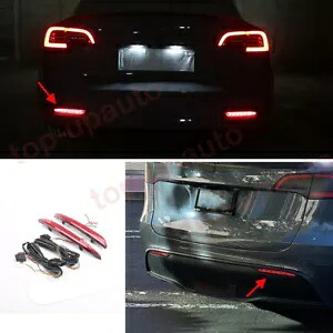 2020-2022 テスラモデル Y ナイトスタイル LED ターンシグナルリアバンパーフォグランプ 2P For 2020-2022 Tesla Model Y Knight Style LED Turn Signal Rear Bumper Fog Lamp 2P 【並行輸入品】
