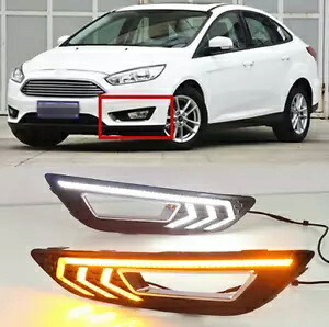 フォードフォーカス LED DRL デイタイムランニングライトフォグランプ (ターン付き) 2015-2018 FOR FORD FOCUS LED DRL DAYTIME RUNNING LIGHT FOG LAMP W/ TURN 2015-2018 【並行輸入品】