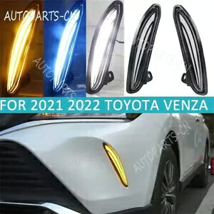 トヨタ Lingfang 21-22 用 3 色デイタイムランニングライトウインカー 2 個 For Toyota Lingfang 21-22 three-color daytime running lights turn signal 2PCS 【並行輸入品】