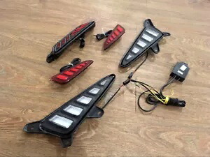 5 個キット全体 LED ランプフォグドライビングストップブレーキライト 2016-2019 トヨタ C-HR 5pcs Whole Kit LED Lamps Fog Driving Stop Brake Light For 2016-2019 Toyota C-HR 【並行輸入品】
