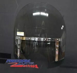 NOS ヤマハ XVS1100 V スター クローム ウインドシールド Assy ティンテッド ショート - STR-5EL06-10-00 NOS Yamaha XVS1100 V-Star Chromed Windshield Assy TINTED SHORT - STR-5EL06-10-00 【並行輸入品】