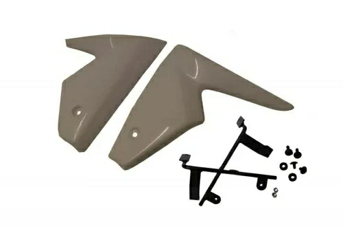 ピラミッド 未塗装ラジエーター チークパネル サイド カバー ペア ヤマハ MT09 FZ09 13 - 16 PYRAMID UNPAINTED RADIATOR CHEEKS PANEL SIDE COVER PAIR YAMAHA MT09 FZ09 13 - 16 【並行輸入品】