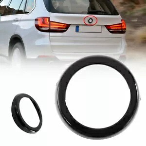 BMW X5 X6 X5M F15 F16 F85 F86 リアバッジリングカバートリムフレーム光沢のある黒 For BMW X5 X6 X5M F15 F16 F85 F86 Rear Badge Ring Cover Trim Frame Glossy Black 【並行輸入品】