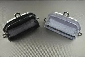 AVDB リア LED テールライト ウインカー付き ホンダ CBR 900 RR 900RR SC28 1992-1993 AVDB Rear LED Tail light with Turn Signals HONDA CBR 900 RR 900RR SC28 1992-1993 【並行輸入品】