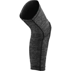 100% Teratec 膝ガード - グレー/ブラック - L 70003-00007 100% Teratec Knee Guards - Gray/Black - Large 70003-00007 【並行輸入品】