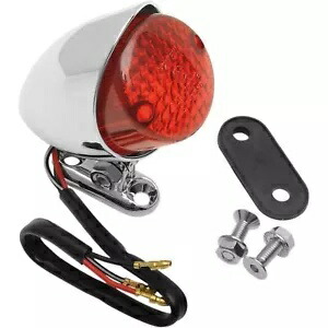 ドラッグ スペシャリティーズ ボバー テールライト - レッド レンズ 2010-0563 Drag Specialties Bobber Taillight - Red Lens 2010-0563 【並行輸入品】