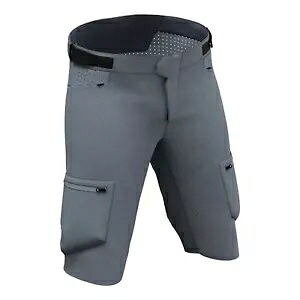Leatt MTB AllMtn 2.0 ジュニア ショーツ - チタン - S 5023040700 Leatt MTB AllMtn 2.0 Jr Shorts - Titanium - Small 5023040700 【並行輸入品】