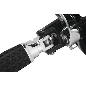 Kuryakyn スプライン Dr ペグ アダプター - クロム 8945 Kuryakyn Spline Dr Peg Adaptor - Chrome 8945 【並行輸入品】