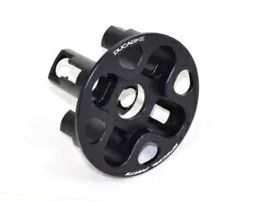 スプリングホルダー ブラック Ducabike ファー Ducati Hypermotard 821 2013 - 2015 MD3- Spring holder black Ducabike fur Ducati Hypermotard 821 2013 - 2015 MD3- 【並行輸入品】