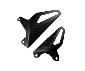 Genial Motor プレーン マット カーボン ヒール プレート ドゥカティ ストリートファイター V4/S 2020 2022 Genial Motor Plain Matte Carbon Heel Plates Ducati Streetfighter V4/S 2020 2022 【並行輸入品】