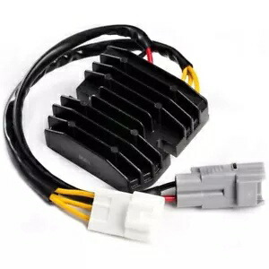 Rick's Motorsports エレクトリック ホットショット レギュレーター/整流器 スズキ GSXR1300 13-18 Rick's Motorsports Electric Hot Shot Regulator / Rectifier Suzuki GSXR1300 13-18 【並行輸入品】