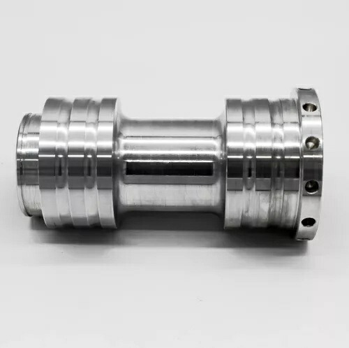 ロンスターレーシング LSR ビレットベアリングキャリアハウジング ホンダ ATC250R ATC 250R 1985 Lonestar Racing LSR Billet Bearing Carrier Housing Honda ATC250R ATC 250R 1985 【並行輸入品】｜カスタムパーツ WORLD倉庫
